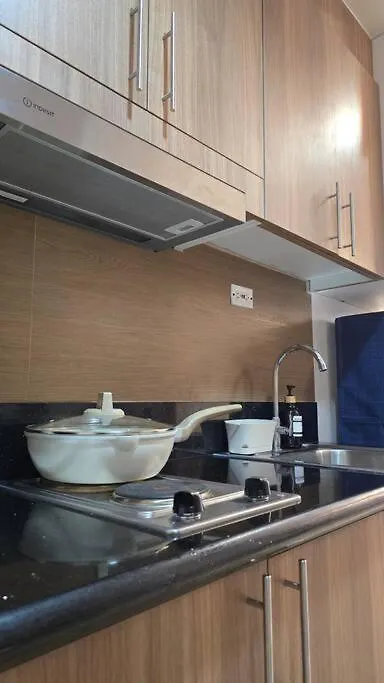 Apartment Cozy Homey Hideout Near Mall Of Asia Manila